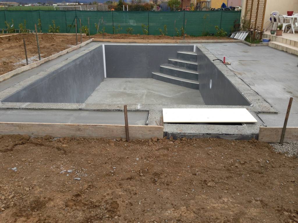 Création piscine béton Nevers